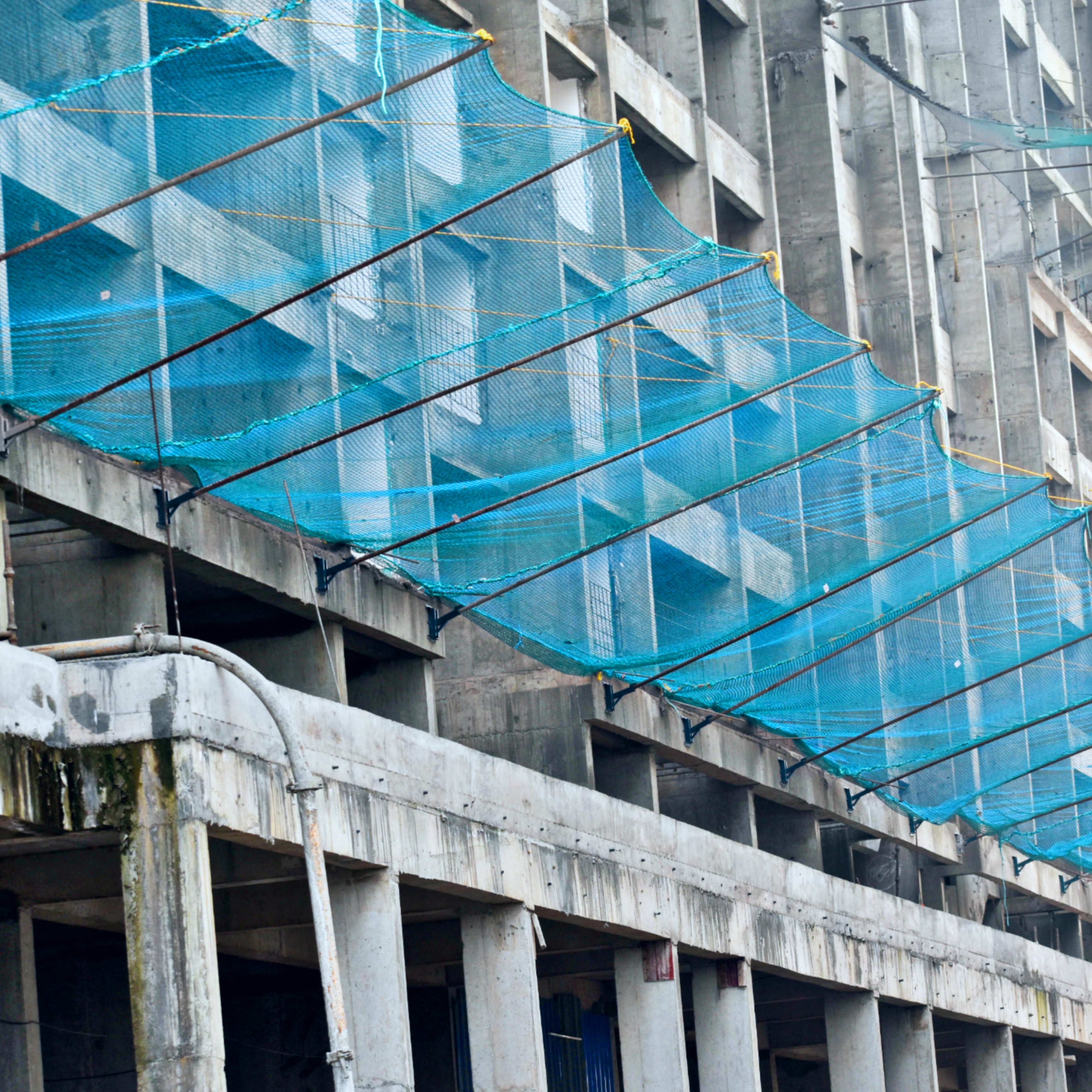 Sport net installation